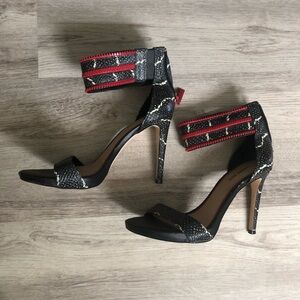 EUC Gianni Bini stylish Black and Red Women's Heels Sz 8